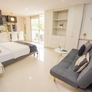 Mio Loft Poblado - Free Parking Medellin