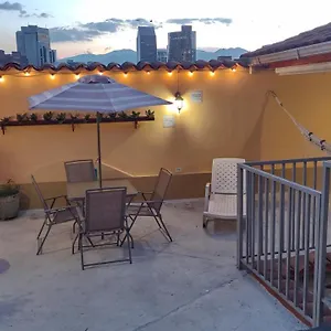 Colonial House Medellín